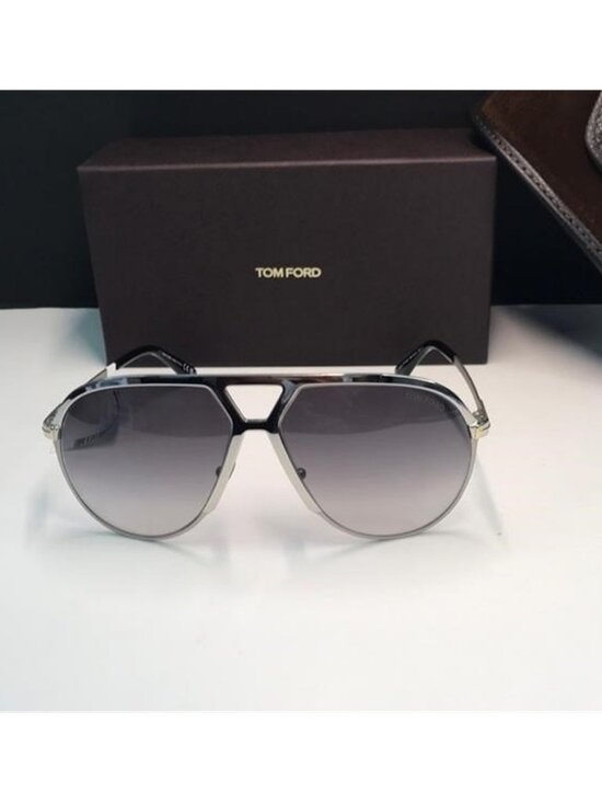 ? - New Authentic Tom Ford Xavier Smoke Gradient Pilot Sunglasses FT1060 16B… main image 10